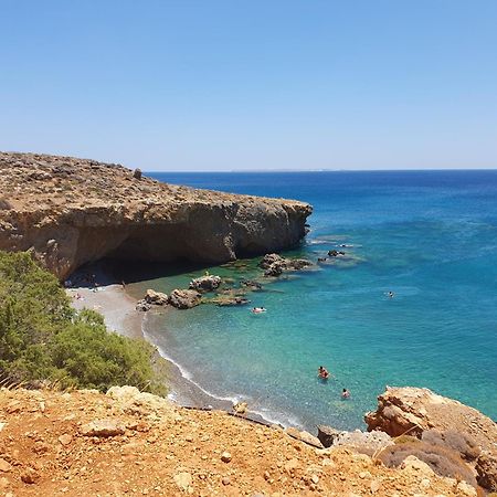 Cottage Du Soleil Makrýgialos Buitenkant foto